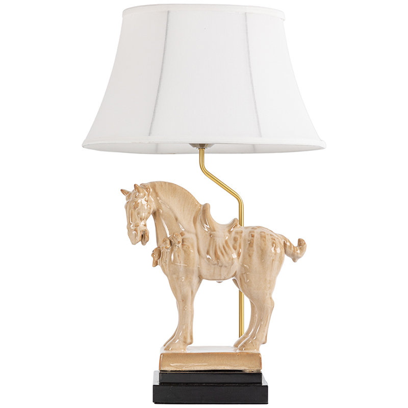 Настольная лампа Dynasty Tang Horse Sculpture Lampshade Бежевый Коричневый Белый Латунь в Уфе | Loft Concept 