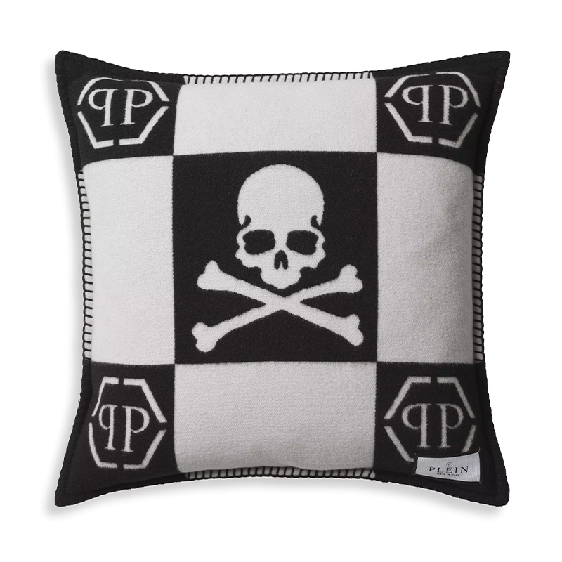 Подушка Philipp Plein Cushion Cashmere Skull 45 x 45 Black Черно-белый в Уфе | Loft Concept 