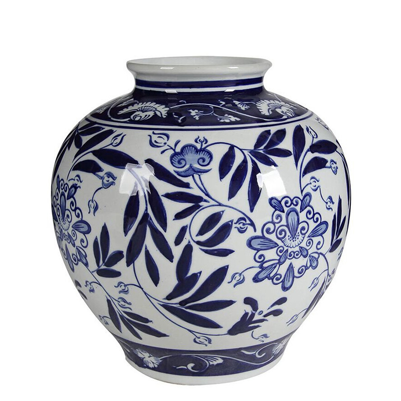 Ваза округлой формы с бело-синим цветочным орнаментом Blue & White Ornament Белый Синий Ваза округлой формы с бело-синим цветочным орнаментом Blue & White Ornament Белый Синий в Уфе | Loft Concept