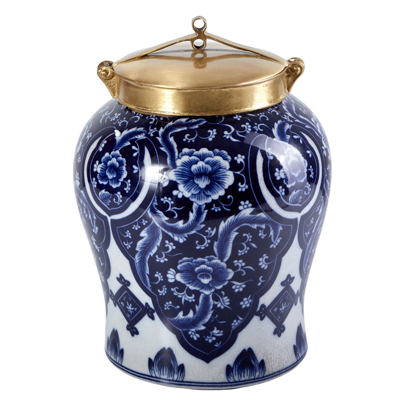 Ваза с насыщенным синим орнаментом и золотой крышкой Blue & White Ornament Белый Синий Золотой Ваза с насыщенным синим орнаментом и золотой крышкой Blue & White Ornament Белый Синий Золотой в Уфе | Loft Concept