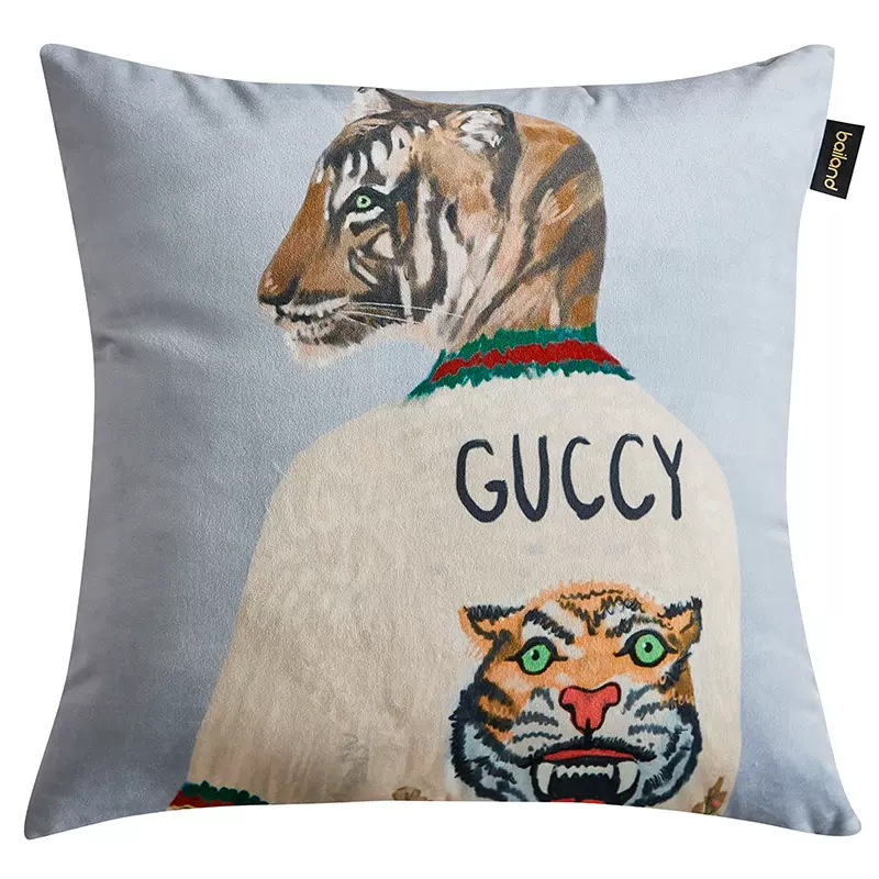 Декоративная подушка Стиль Gucci Tiger Cushion Grey Серый Мульти в Уфе | Loft Concept 