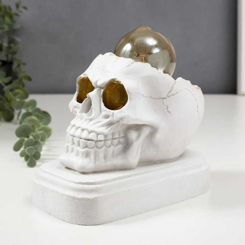 Настольная лампа White Skull Table Lamp Белый в Уфе | Loft Concept 