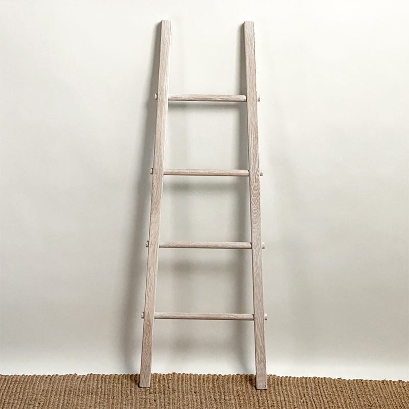 Лестница-вешалка Josip Hanger Ladder Белый дуб в Уфе | Loft Concept 