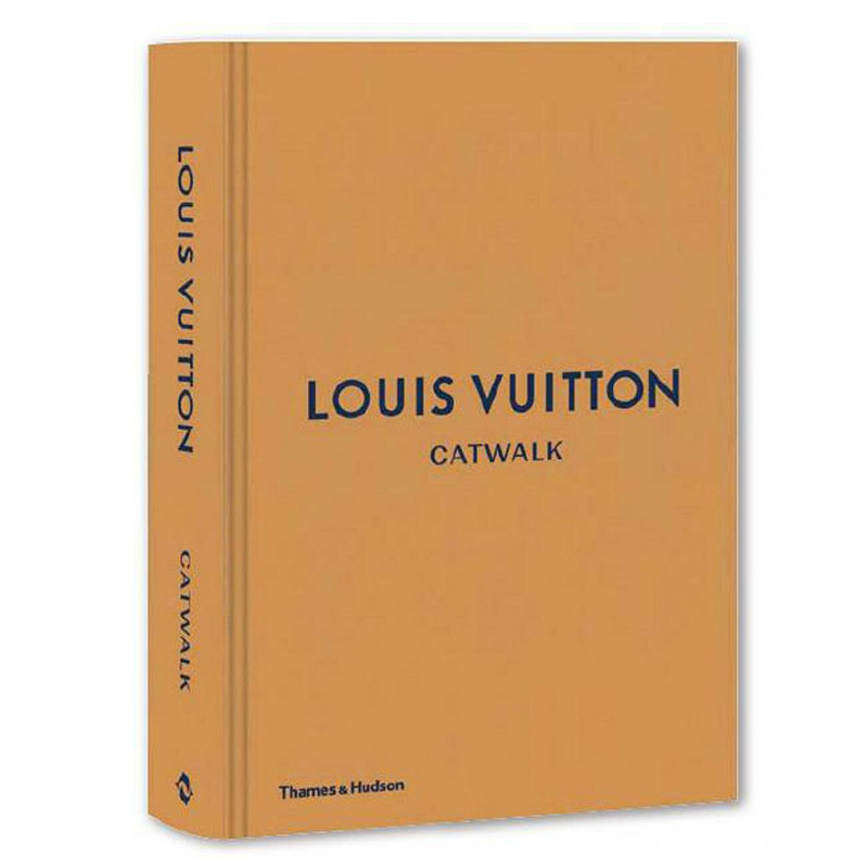 Louis Vuitton: Catwalk  в Уфе | Loft Concept 