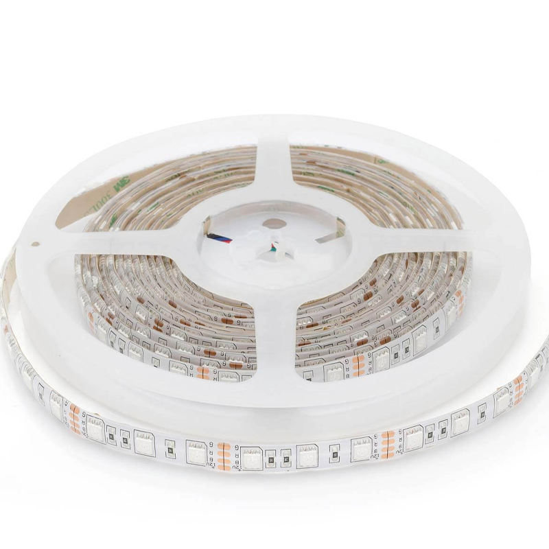 Светодиодная влагозащищенная лента 14,4W/m 60Led/m 5050SMD разноцветная 1M Белый в Уфе | Loft Concept 