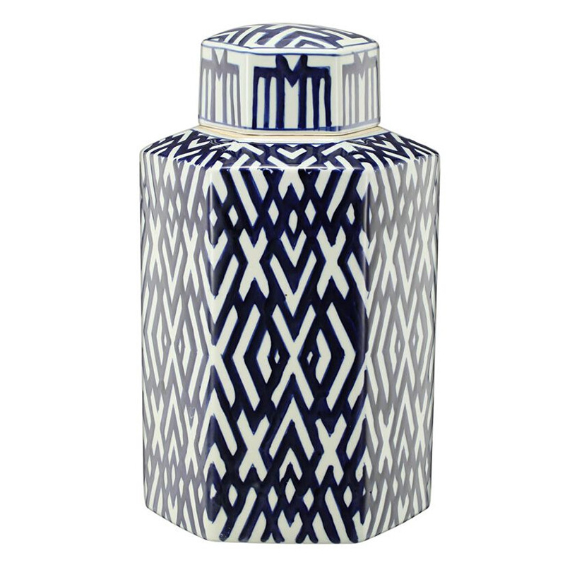 Ваза с крышкой и графическим узором в сине-белых цветах Blue & White Ornament Белый Синий Ваза с крышкой и графическим узором в сине-белых цветах Blue & White Ornament Белый Синий в Уфе | Loft Concept