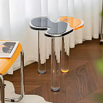 Дизайнерский журнальный стол с фигурной столешницей на 3-х прозрачных ножках Rahakif варинант исполнения - 1 | Loft Concept в Уфе