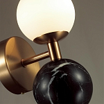 Бра с шарообразным матовым плафоном и шаром из камня на металлическом основании Orb Essence варинант исполнения - 9 | Loft Concept в Уфе