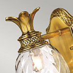 Бра для ванных комнат с прозрачным стеклянным плафоном в форме ананаса и декоративным основанием с рельефным узором Hinkley варинант исполнения - 2 | Loft Concept в Уфе