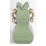 Ваза зеленого цвета из фарфора с бронзовыми ручками в виде драконов и рельефным цветочным декором Eden Garden porcelain and bronze варинант исполнения - 5 | Loft Concept в Уфе