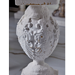 Приставной столик с резным античным узором Antique Engraving варинант исполнения - 3 | Loft Concept в Уфе