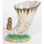 Ваза из фарфора с бронзовой фигуркой ангела Eden Garden porcelain and bronze варинант исполнения - 2 | Loft Concept в Уфе