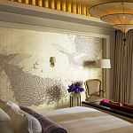 Обои ручная роспись в стиле Арт-деко Whistler Peacocks Special Colourway on 12 Carat White Gold gilded silk варинант исполнения - 1 | Loft Concept в Уфе