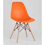 Пластиковый стул на ножках из массива бука Eames Orange варинант исполнения - 1 | Loft Concept в Уфе