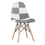 Пластиковый стул на ножках из массива бука Eames Черно-Белый Пэчворк варинант исполнения - 1 | Loft Concept в Уфе