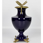 Ваза темно-синего цвета из фарфора с бронзовыми стрекозами Eden Garden porcelain and bronze варинант исполнения - 1 | Loft Concept в Уфе