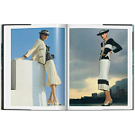 Helmut Newton: a Gun for Hire варинант исполнения - 2 | Loft Concept в Уфе