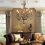 Люстра с подвесками из прозрачного стекла на кованом каркасе бронзового цвета в классическом стиле Quoizel варинант исполнения - 2 | Loft Concept в Уфе