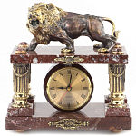 Часы настольные из креноида и бронзы с декором в виде льва Lion Stone Clock варинант исполнения - 1 | Loft Concept в Уфе