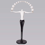 Торшер черно-белая статуэтка Девушка Girl Carries Light Balls варинант исполнения - 4 | Loft Concept в Уфе