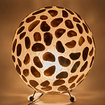 Настольная лампа из перламутра на металлическом каркасе Indonesian Circle варинант исполнения - 4 | Loft Concept в Уфе