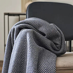 Плед из шерсти мериноса темно-синего цвета 130×180 см Indigo Waves варинант исполнения - 6 | Loft Concept в Уфе