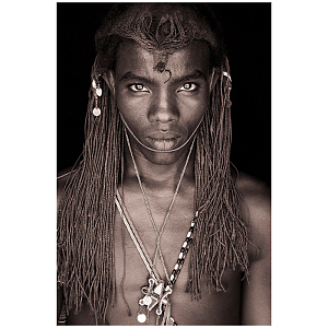 Фото John Kenny Ltiriyan