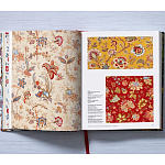 Подарочная  Книга для дизайнеров The Book of Printed Fabrics. 16th - today XXL варинант исполнения - 7 | Loft Concept в Уфе