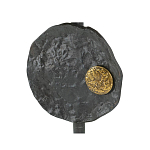 Столик приставной с абстрактным основанием и акцентом в виде золотистого диска Heavenly Space варинант исполнения - 5 | Loft Concept в Уфе