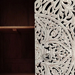 Шкаф с орнаментом ручная резьба из дерева Indian Antique Furniture  варинант исполнения - 3 | Loft Concept в Уфе