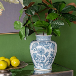 Ваза округлой формы белого цвета с синим растительным узором Blue & White Ornament  варинант исполнения - 5 | Loft Concept в Уфе