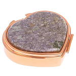 Таблетница карманная в форме сердца с 3-мя отделениями с зеркалом и накладкой из натурального камня Лепидолит Red Gold Stone Pillboxes варинант исполнения - 1 | Loft Concept в Уфе
