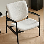 Кресло с каркасом и ножками из древесины и мягкими сиденьем и спинкой Venice варинант исполнения - 5 | Loft Concept в Уфе