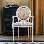 Полукресло из массива бука бежевое с растительным орнаментом Raffael Angel Beige Chair варинант исполнения - 7 | Loft Concept в Уфе