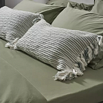 Чехол на подушку мятного цвета с бахромой и объемным узором Ethnic mix варинант исполнения - 5 | Loft Concept в Уфе