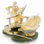 Икорница с ложкой с декором "Дед с осетром" с гравировкой на подставке из натурального камня Нефрит Decorative Cavair Dishes варинант исполнения - 1 | Loft Concept в Уфе