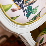 Стул светло-серый из натурального бука с изображением птиц и цветов Blooming Blue Birds варинант исполнения - 3 | Loft Concept в Уфе