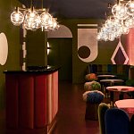 Обои ручная роспись Chez Nina by India Mahdavi Standard colourway on Perfect Green slub silk варинант исполнения - 1 | Loft Concept в Уфе