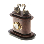 Часы настольные из натурального камня с декором в виде двух лебедей Swans Stone Clock варинант исполнения - 6 | Loft Concept в Уфе