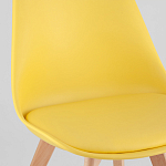 Стул с основой из пластика и мягким сиденьем Arvika Yellow варинант исполнения - 7 | Loft Concept в Уфе