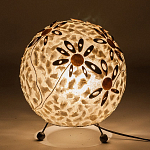 Настольная лампа из перламутра на металлическом каркасе Indonesian Ball варинант исполнения - 4 | Loft Concept в Уфе
