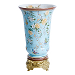 Ваза из голубого фарфора с бронзовыми элементами Blue Garden варинант исполнения - 1 | Loft Concept в Уфе
