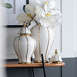 Ваза с золотыми полосами на белом фоне Chinoiserie Ceramics варинант исполнения - 2 | Loft Concept в Уфе