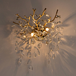 Бра золотого цвета с декоративными ветвями и прозрачными подвесками в форме листьев Droplet Chandelier варинант исполнения - 2 | Loft Concept в Уфе