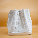 Кашпо в виде сумки  Bag Vase White Louis варинант исполнения - 3 | Loft Concept в Уфе