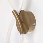 Бра с белым плафоном в форме восьмерки и круглым основанием Luke Lampco Tracer Lamp варинант исполнения - 4 | Loft Concept в Уфе