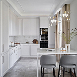 Люстра подвесная 3 лампы с прозрачными стеклянными шарами и золотыми деталями Giopato & Coombes варинант исполнения - 5 | Loft Concept в Уфе