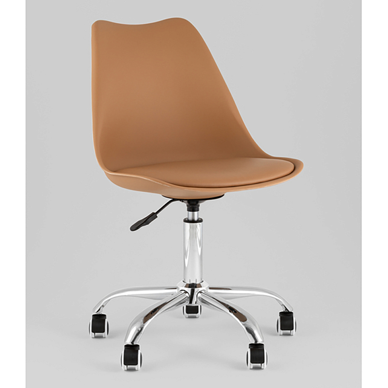 Офисный стул на металлическом основании EGGERY Brown пластик Черный Коричневый Хром в Уфе | Loft Concept 