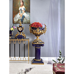 Часы настольные из темно-синего фарфора с бронзовыми фигурками и декоративными элементами Eden Garden варинант исполнения - 3 | Loft Concept в Уфе