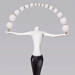 Торшер черно-белая статуэтка Девушка Girl Carries Light Balls варинант исполнения - 2 | Loft Concept в Уфе